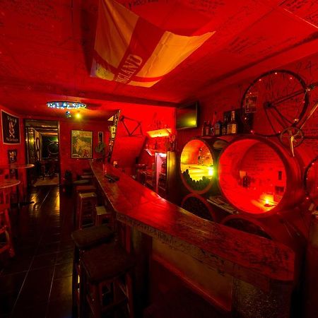 Funky Box Hostel Chiang Khong Exterior photo
