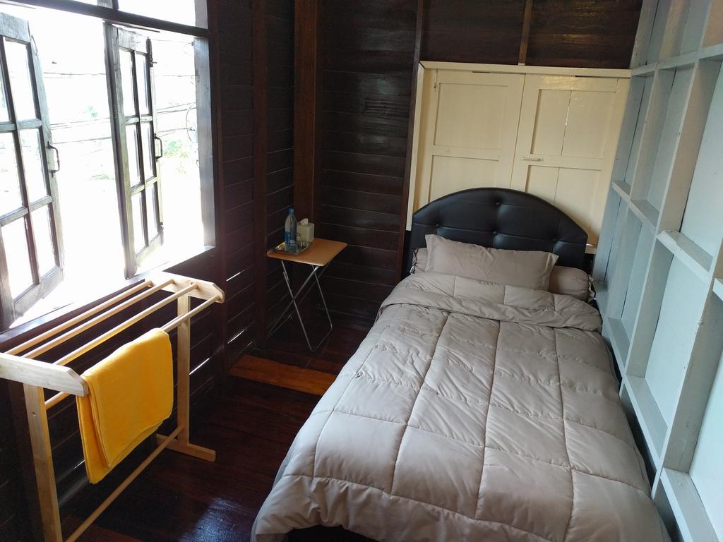 Funky Box Hostel Chiang Khong Exterior photo